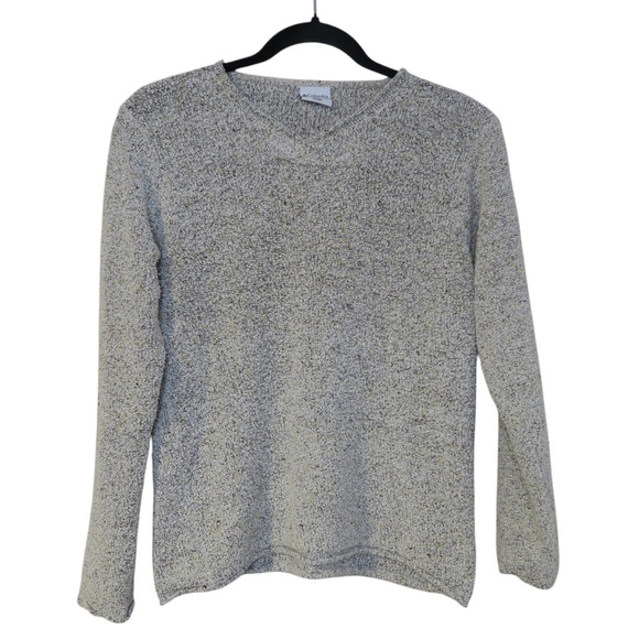 Columbia Sweaters - Columbia Long Sleeve Nubby Knit Boucle Sweater Cream Speckle Layer V-neck Camp